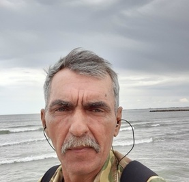 Олег Власов